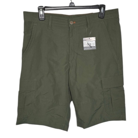 Eddie Bauer Tahoma Cargo Short Green‎ Size 33 NEW Outdoor Fishing Hiking Nylon - Picture 1 of 6